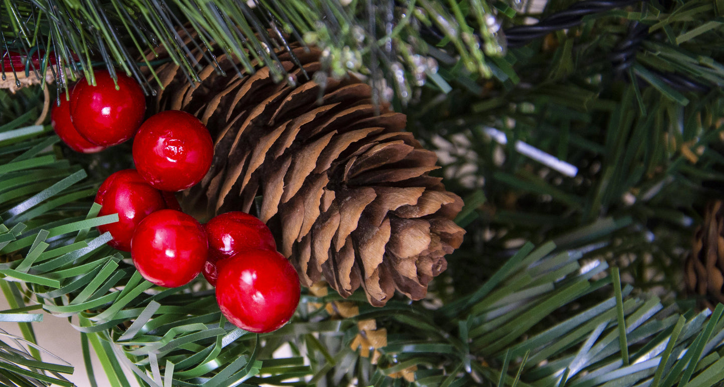 The 270cm Majestic Dew Pine Garland