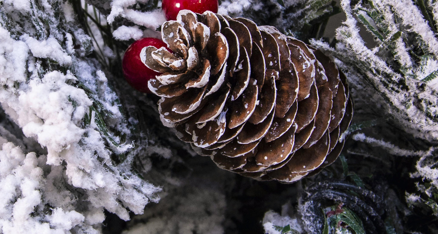 The 270cm Snowy Alpine Garland