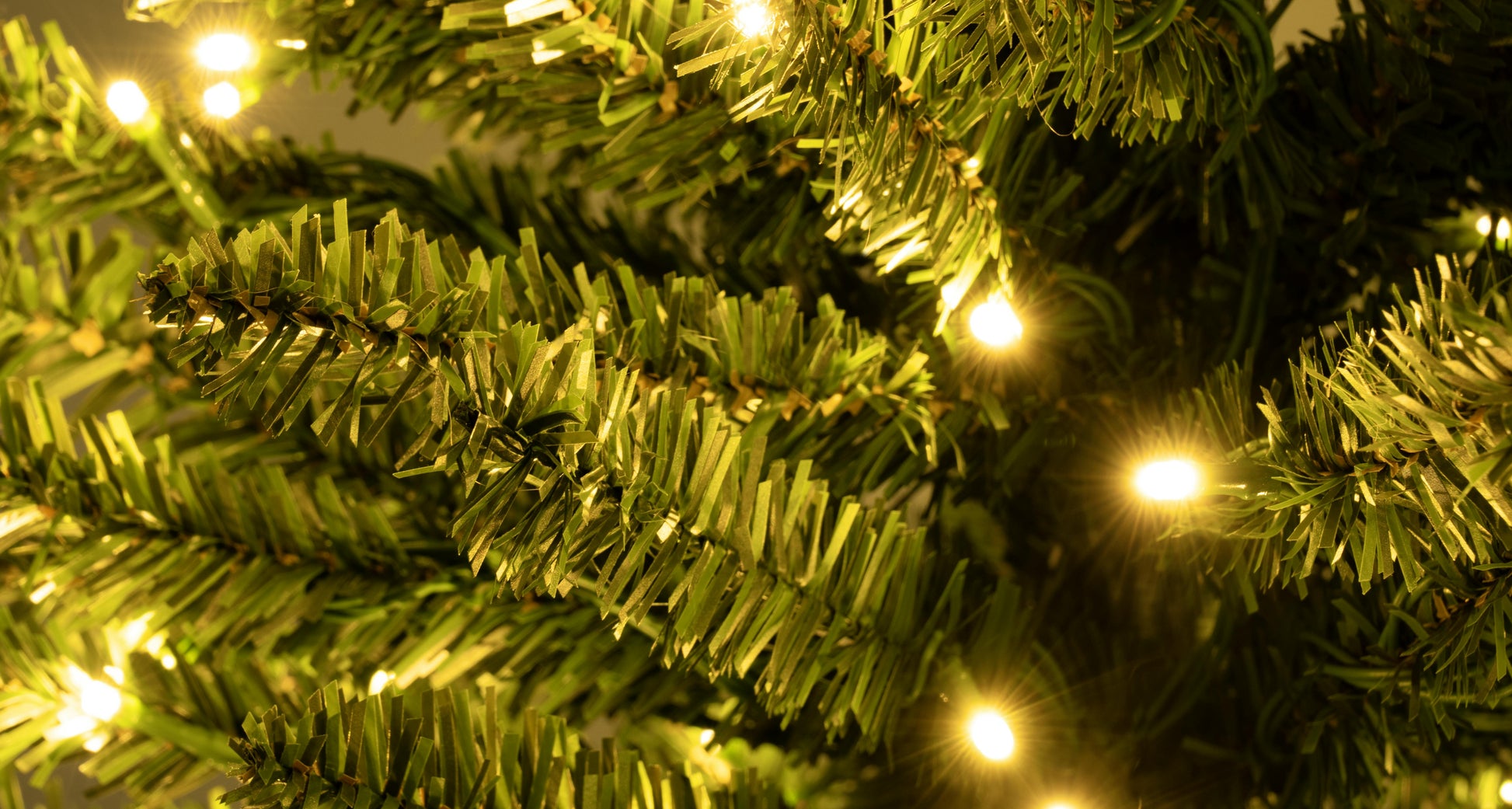 The Pre-Lit Green Italian Pencilimo Tree